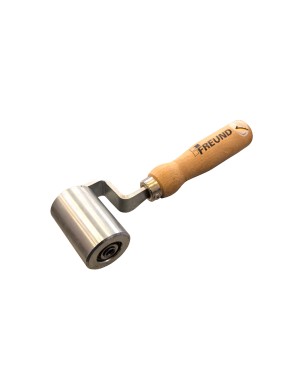 прикаточный ролик FREUND стальной 60 мм прикаточный ролик FREUND стальной 60 мм - инструмент для разглаживания сварного шва при ручной сварке различных полимерных материалов